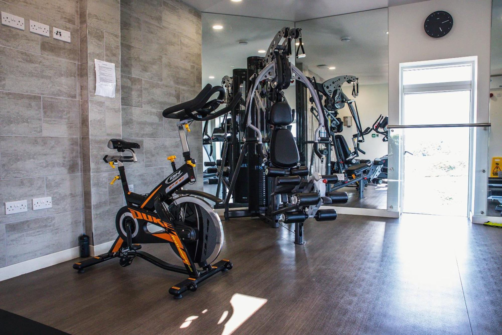 Luxury 1 Bedroom Serviced Apartment With Roof Terrace & Gym ستيفنيج المظهر الخارجي الصورة