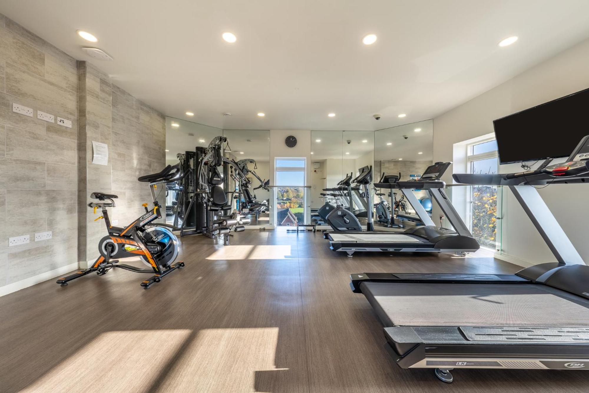Luxury 1 Bedroom Serviced Apartment With Roof Terrace & Gym ستيفنيج المظهر الخارجي الصورة